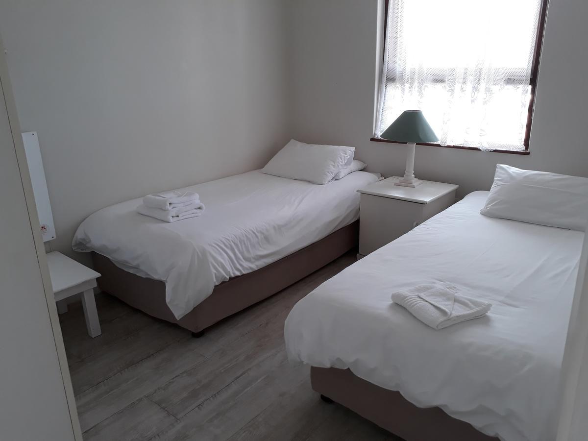 Laguna Grove Holiday Rentals Knysna Esterno foto