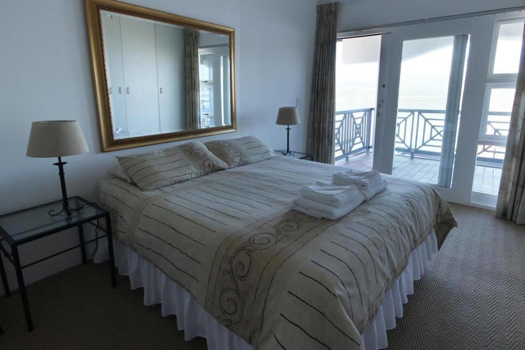 Laguna Grove Holiday Rentals Knysna Esterno foto